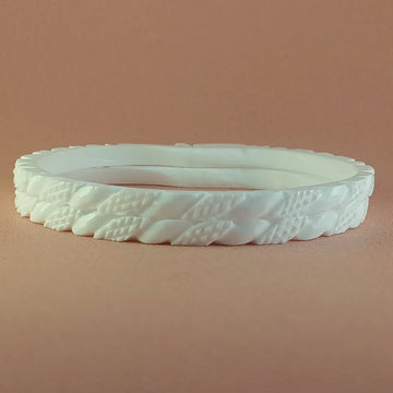 Conch Shell Bangles for Everyday Elegance